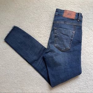 Zara Jeans